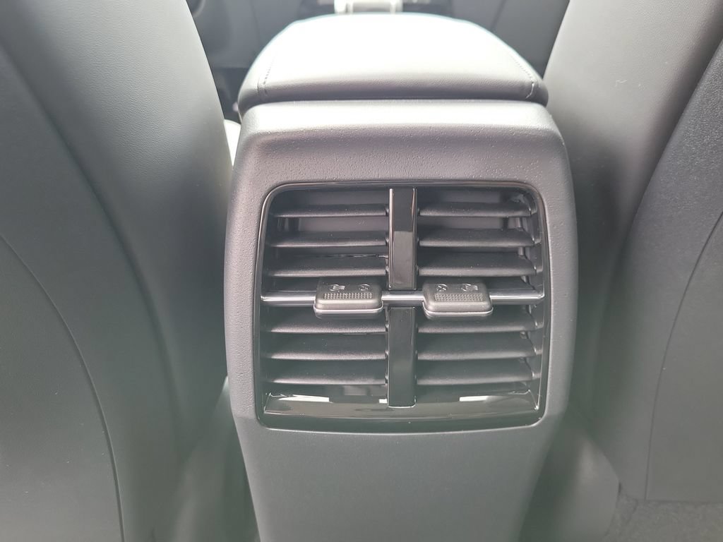 New 2026 Kia Niro FWD image 26
