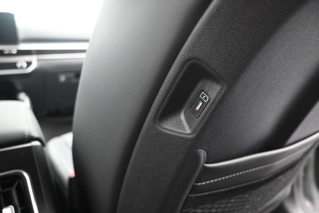 New 2026 Kia Sorento S w/ S Panoramic Sunroof Package FWD image 14