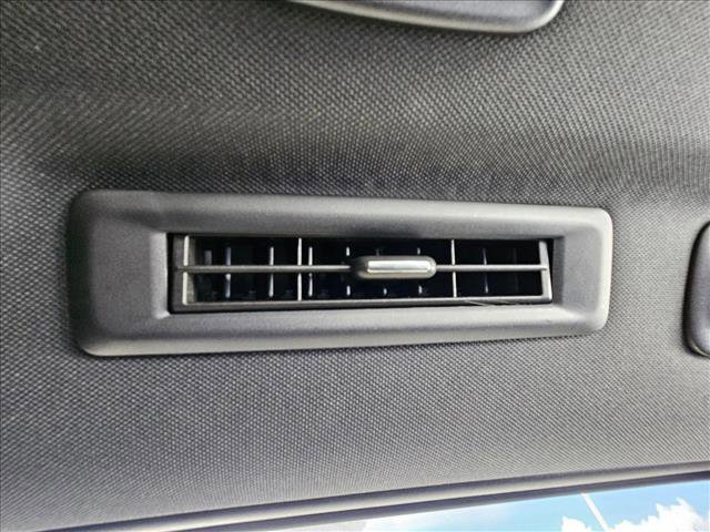 Used 2025 Chevrolet Suburban Z71 w/ Comfort Package image 17