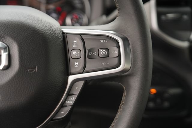 Used 2025 RAM 2500 Big Horn AWD/4WD image 23