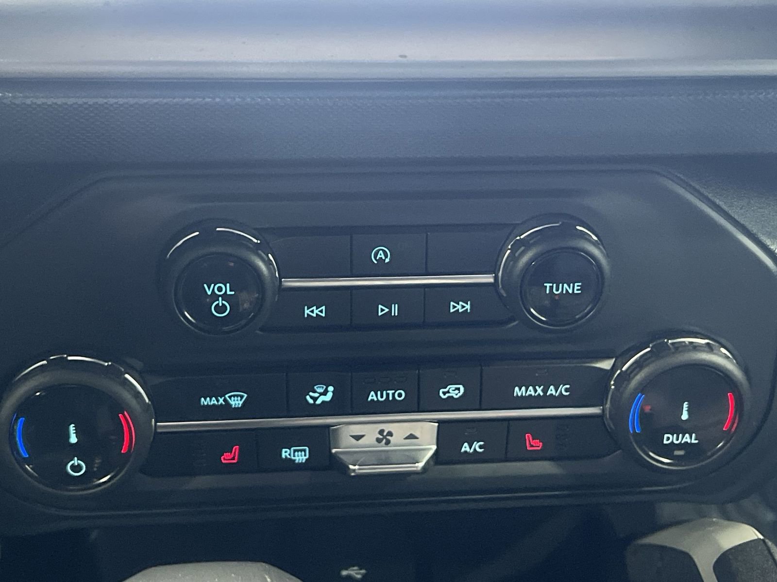 Used 2022 Ford Bronco Outer Banks image 19