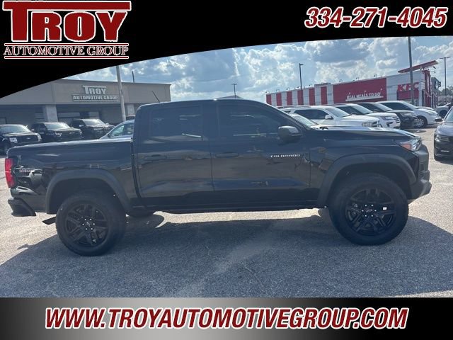 Used 2023 Chevrolet Colorado Trail Boss w/ Advanced Trailering Package image 11