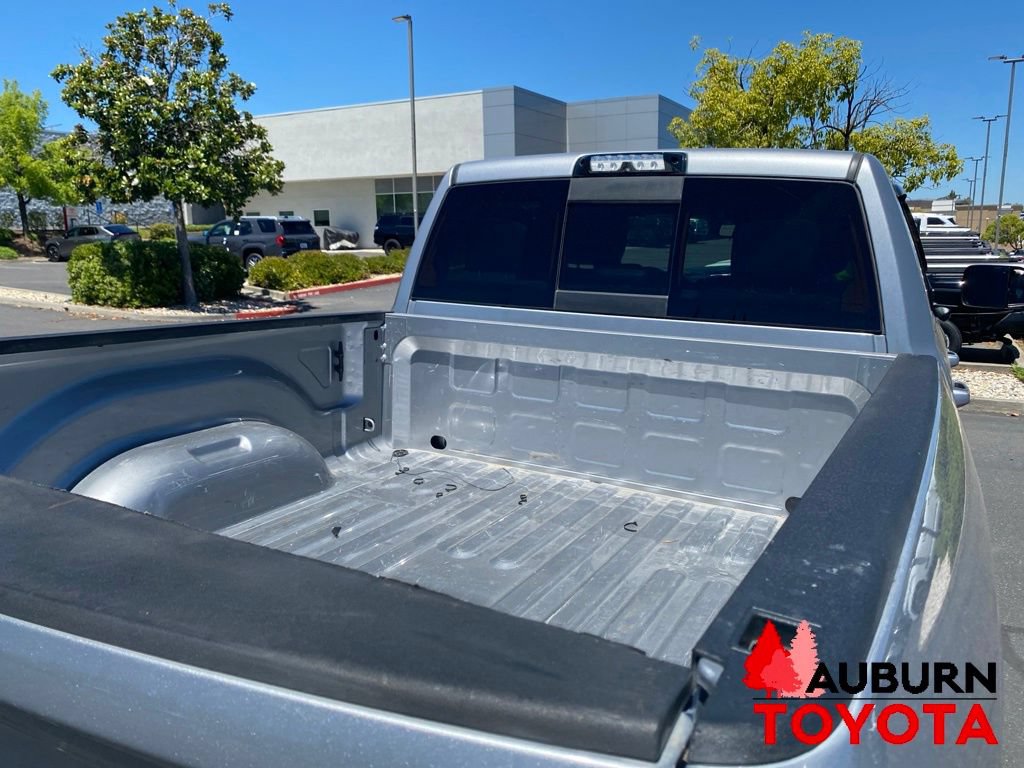 Used 2020 RAM 2500 Laramie w/ Night Edition AWD/4WD image 13