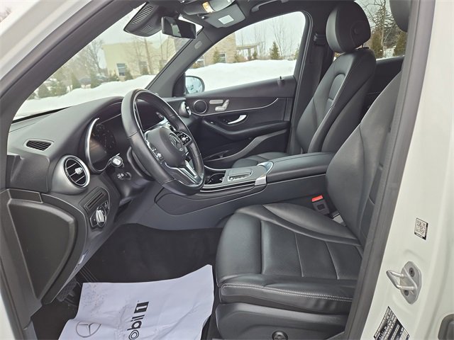 Used 2022 Mercedes-Benz GLC 300 4MATIC image 21