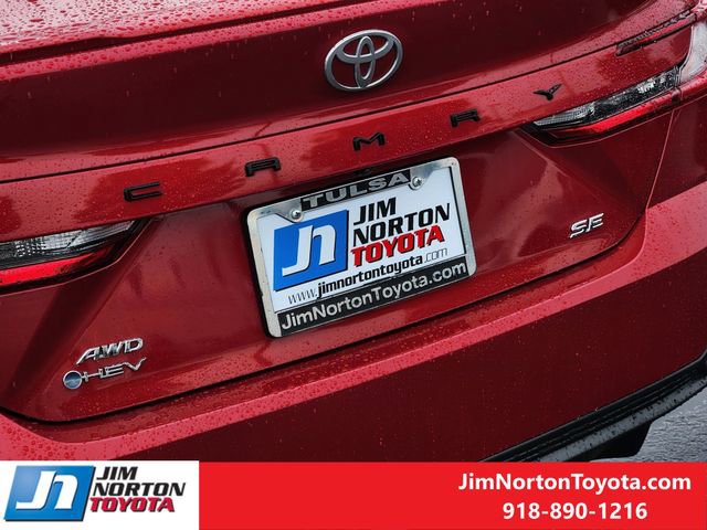Used 2025 Toyota Camry SE w/ Multimedia Upgrade Package AWD/4WD image 12