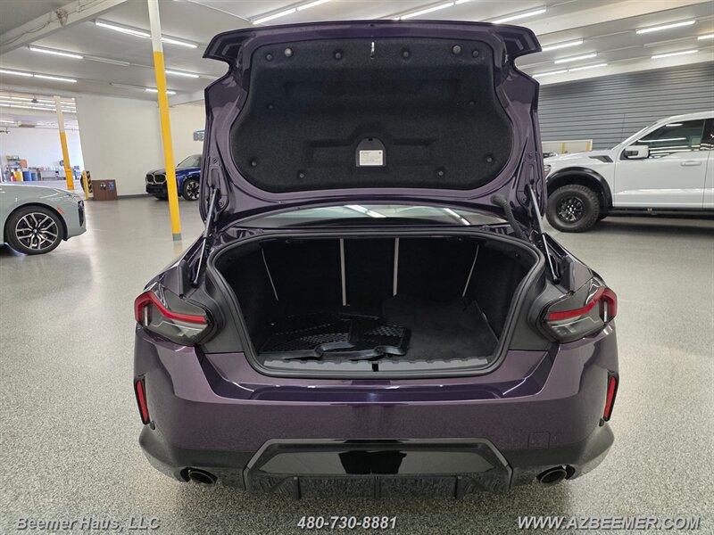 Used 2024 BMW 230i Coupe w/ Premium Package RWD image 7