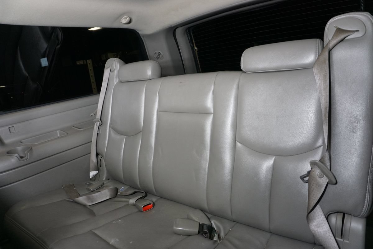Used 2006 GMC Yukon XL SLT w/ SLT Preferred Equipment Group AWD/4WD image 21