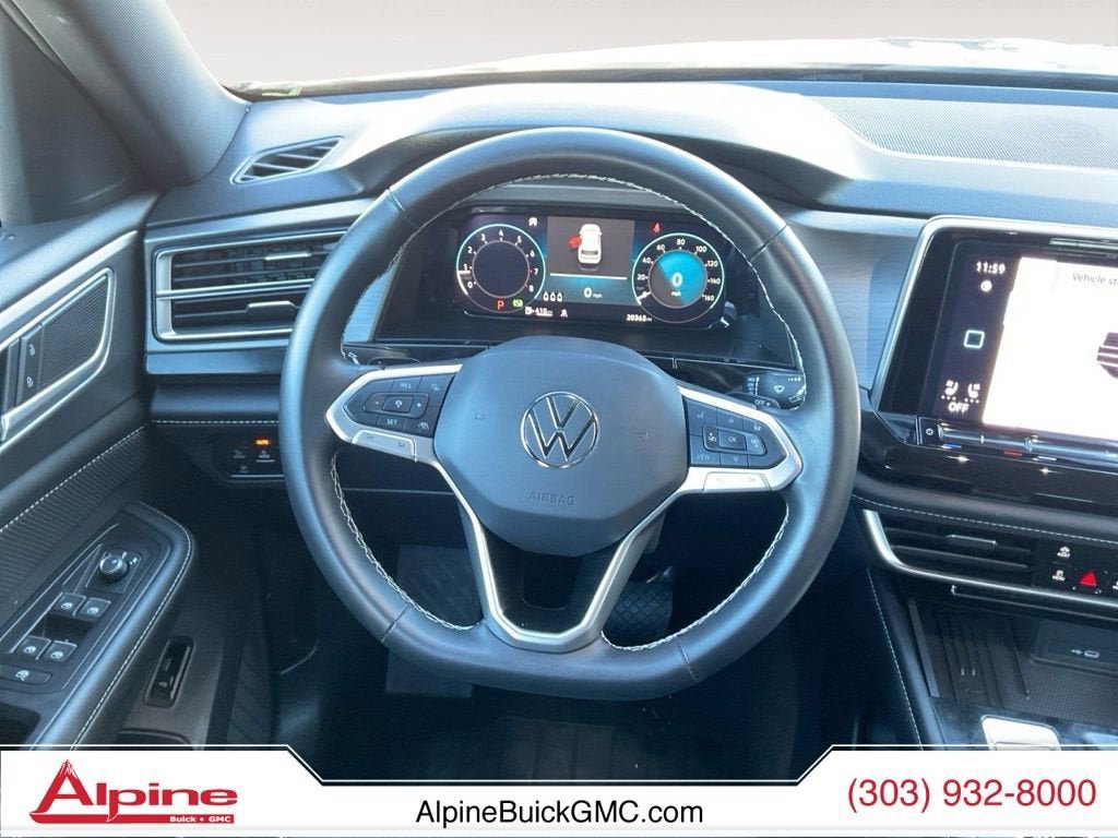 Used 2025 Volkswagen Atlas Cross Sport SE AWD/4WD image 12