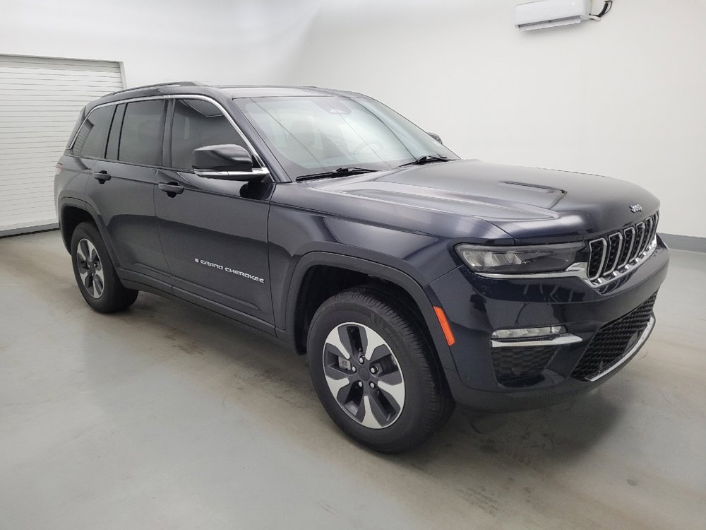 Used 2022 Jeep Grand Cherokee Limited 4xe w/ Luxury Tech Group II AWD/4WD image 11