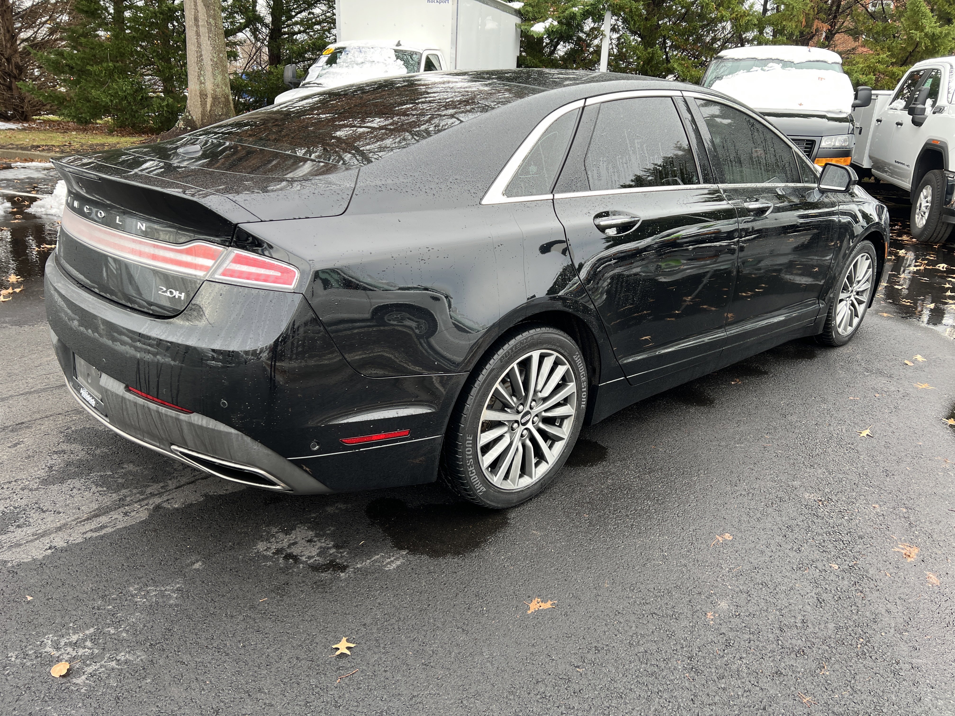 Used 2018 Lincoln MKZ Select w/ Technology Package image 10