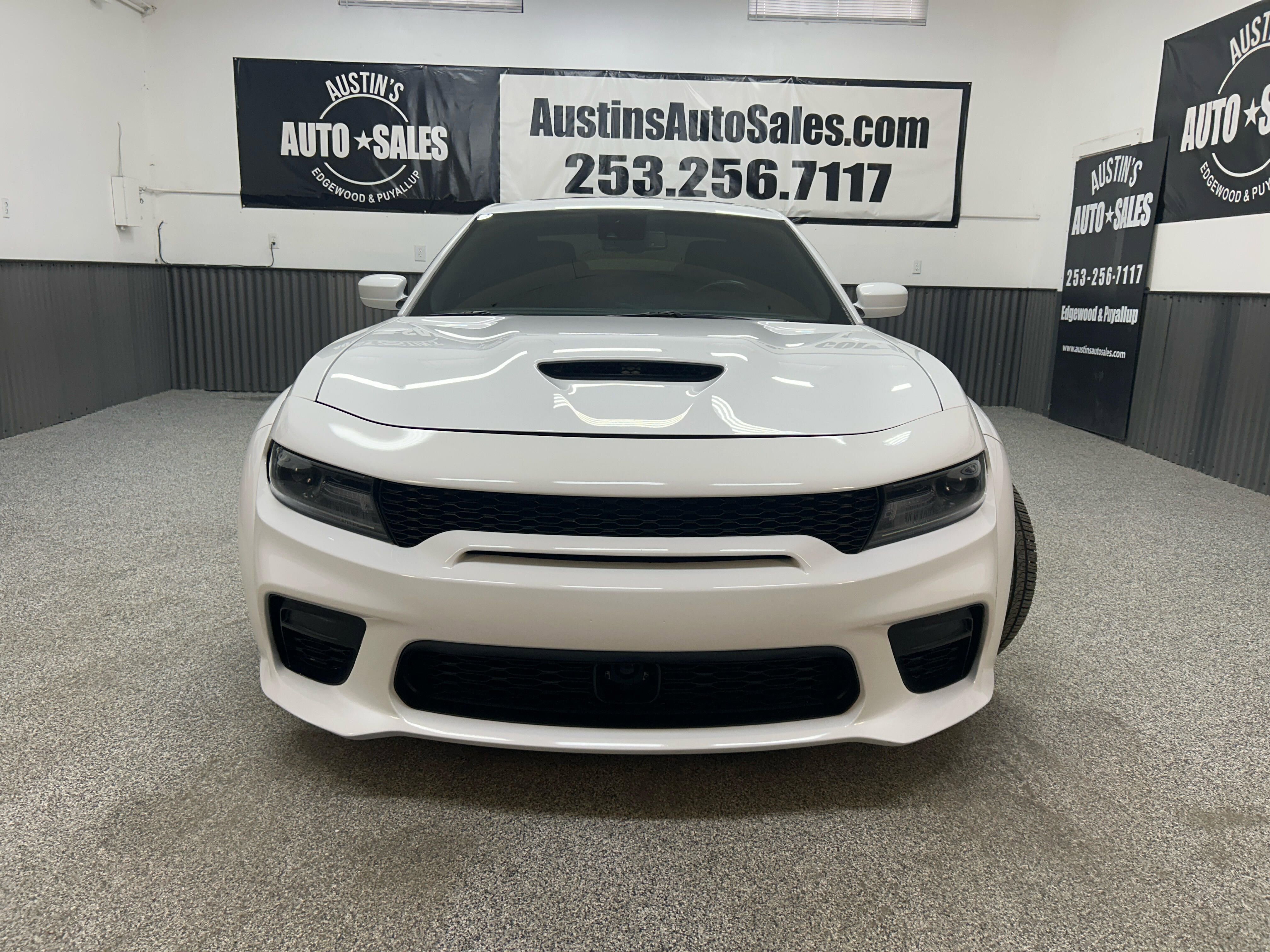 Used 2021 Dodge Charger Scat Pack image 2
