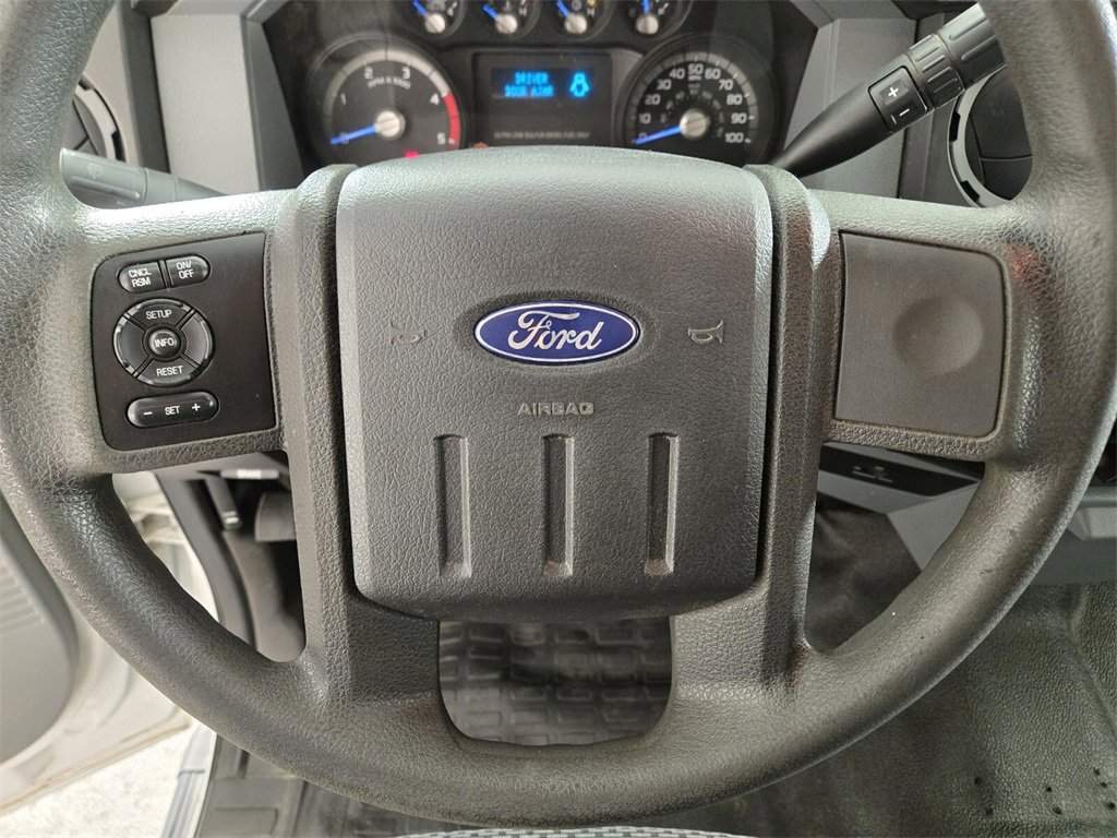 Used 2011 Ford F250 XL w/ Skid Plate Pkg image 25