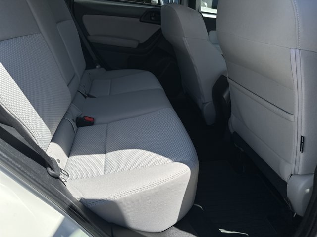 Used 2016 Subaru Forester 2.5i Premium AWD/4WD image 18