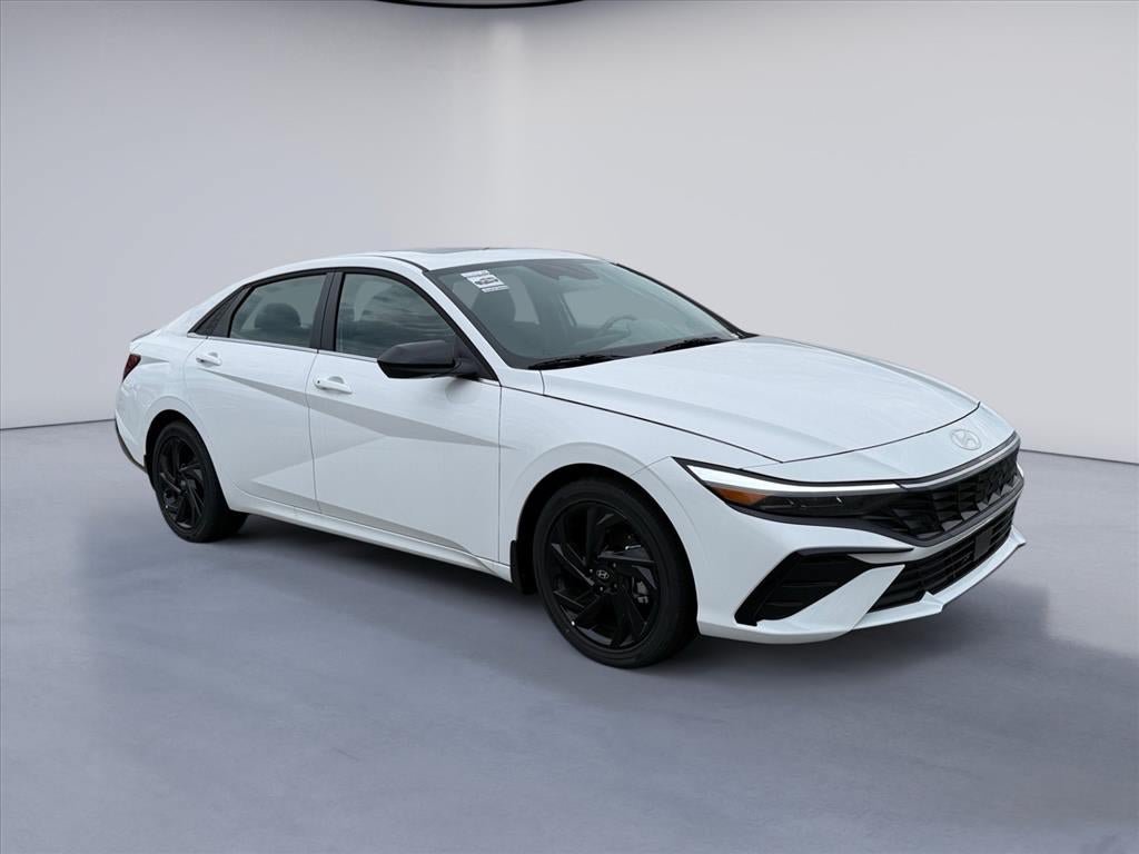 New 2026 Hyundai Elantra SEL Sport FWD image 7