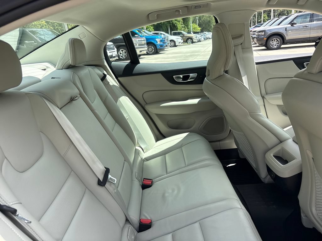 Used 2024 Volvo S60 B5 Plus AWD/4WD image 29