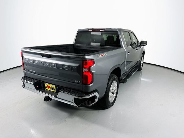 Used 2022 Chevrolet Silverado 1500 LTZ AWD/4WD image 9