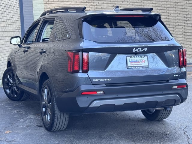 Used 2023 Kia Sorento X-Line EX image 18