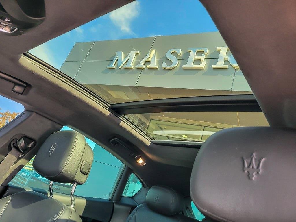 Used 2022 Maserati Levante GT image 9
