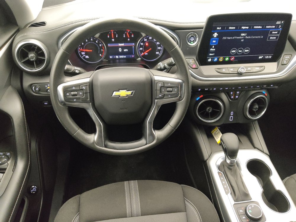 Used 2024 Chevrolet Blazer LT w/ Convenience Package FWD image 22
