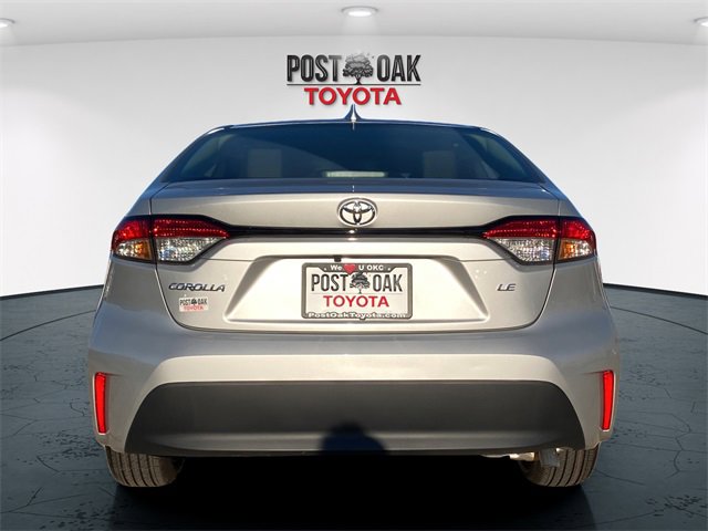 Used 2025 Toyota Corolla LE image 6