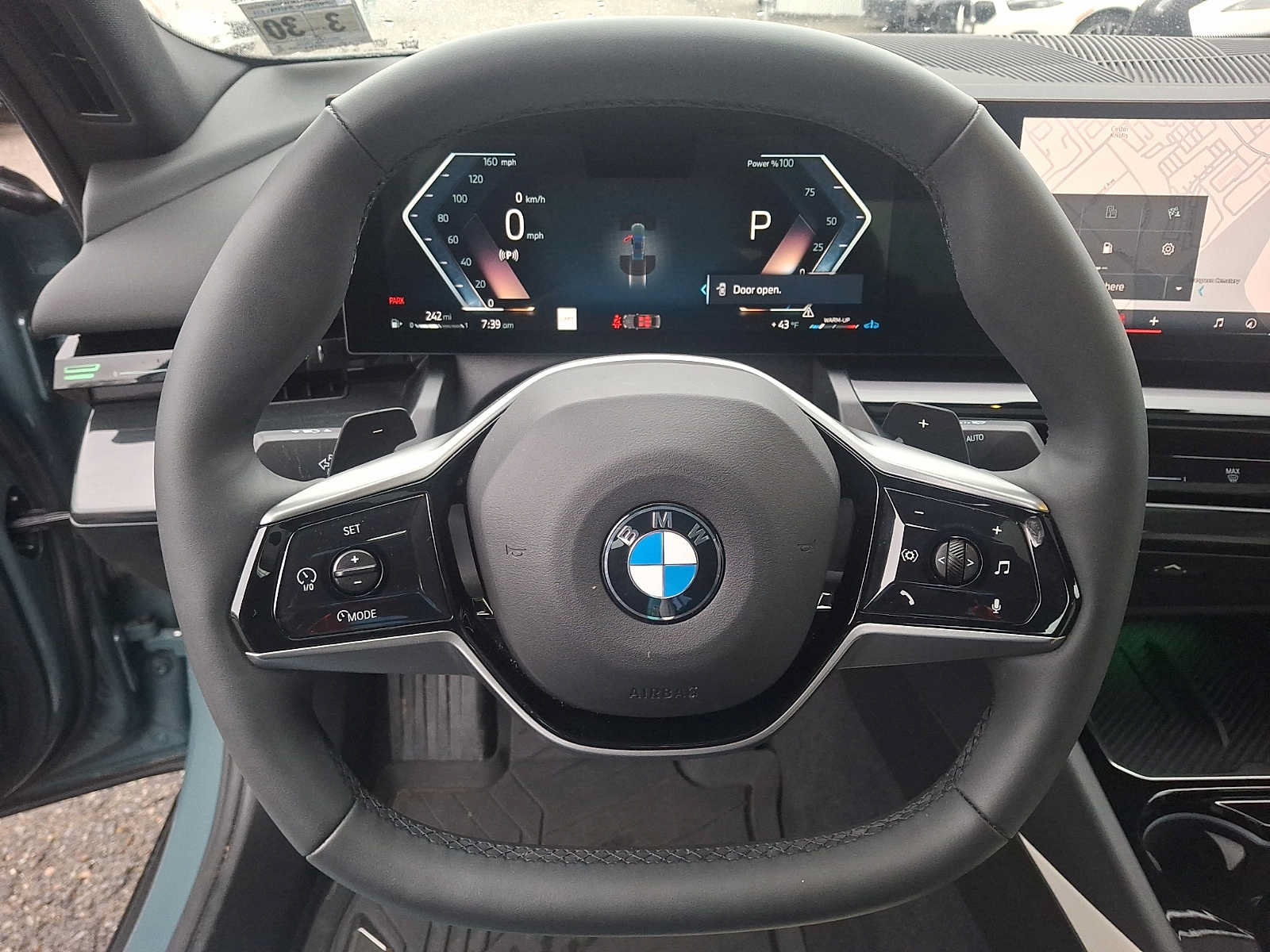 Used 2025 BMW 530i xDrive w/ Premium Package AWD/4WD image 22