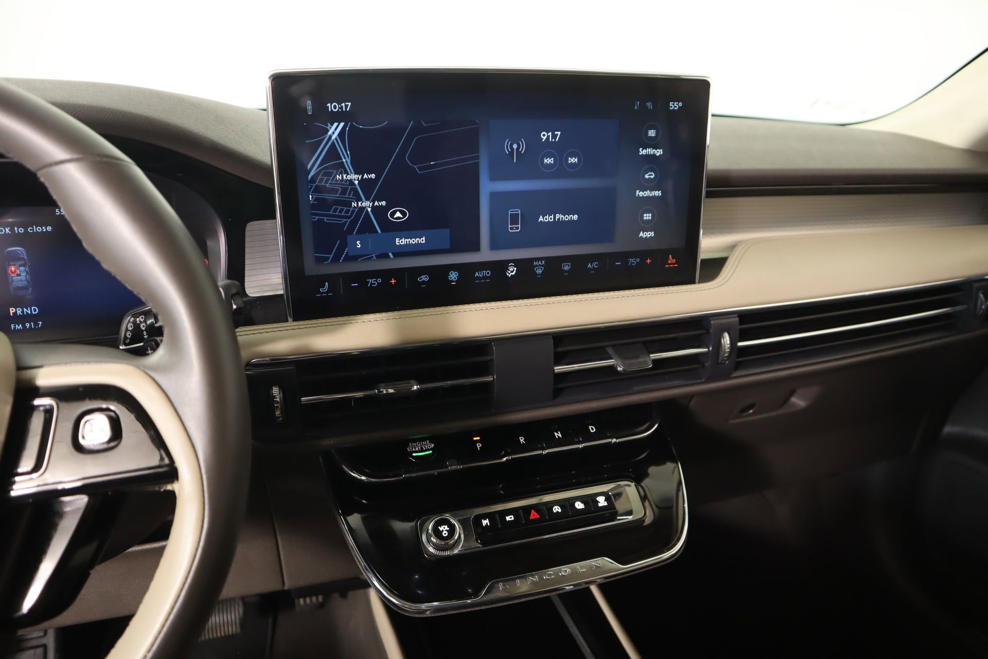 Certified 2024 Lincoln Corsair FWD image 5