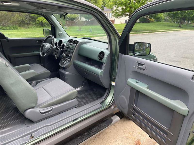 Used 2005 Honda Element EX image 63