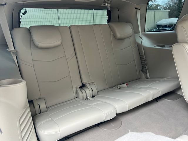 Used 2017 Cadillac Escalade image 31