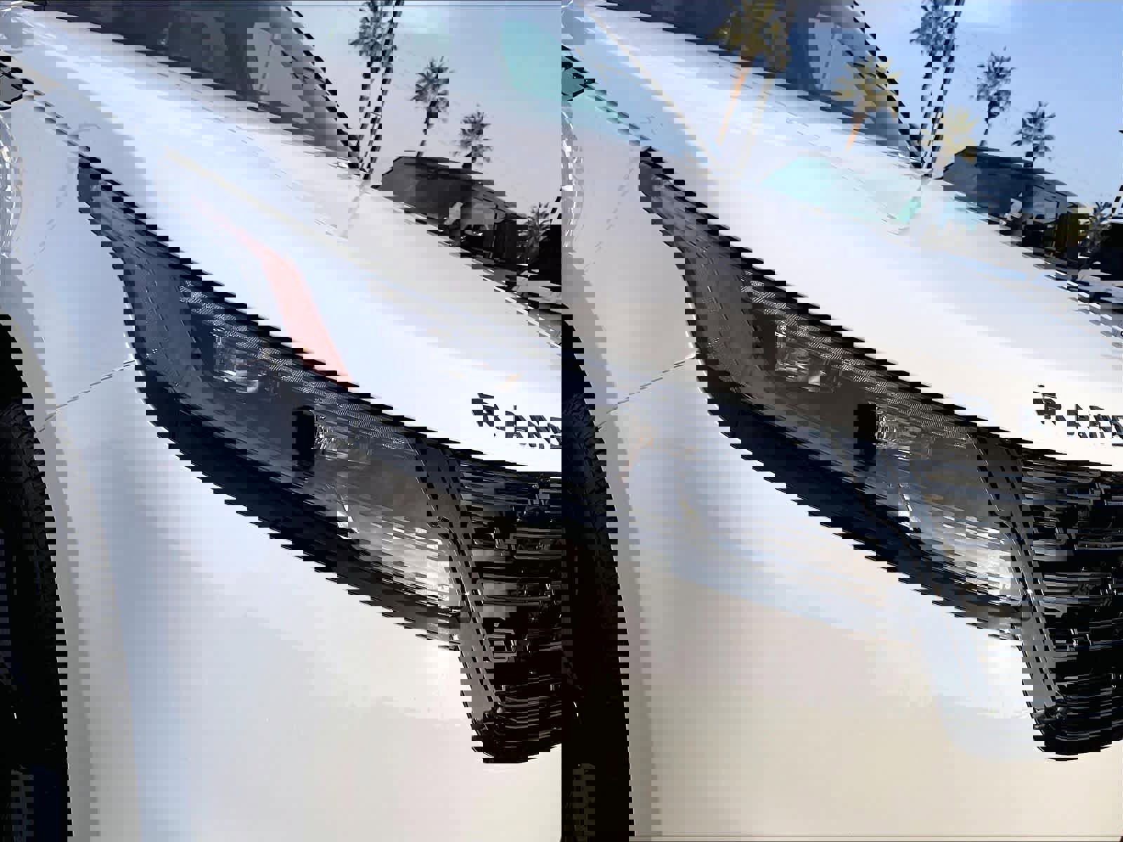 Used 2026 Land Rover Range Rover Velar S image 29