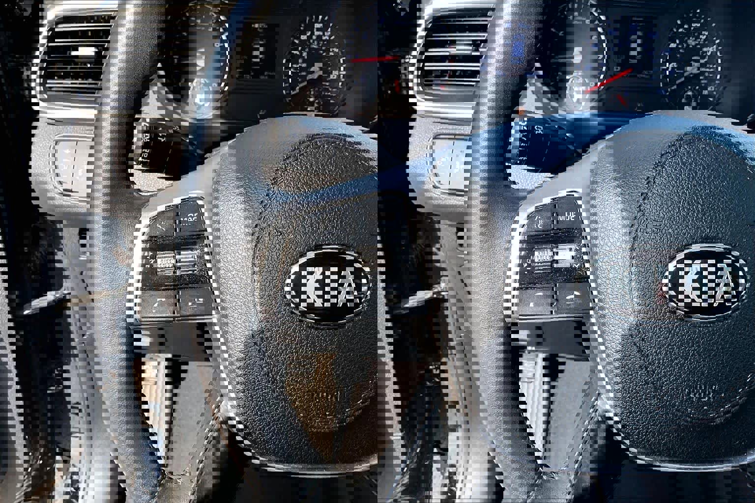 Certified 2020 Kia Sorento S image 23