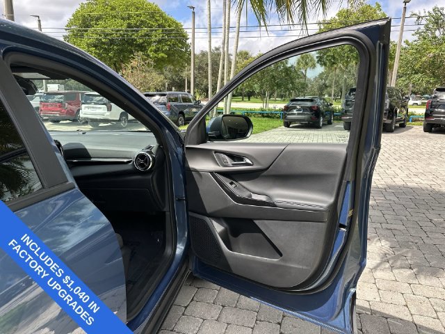 Used 2026 Chevrolet Equinox LT w/ Safety and Technology Package FWD image 23