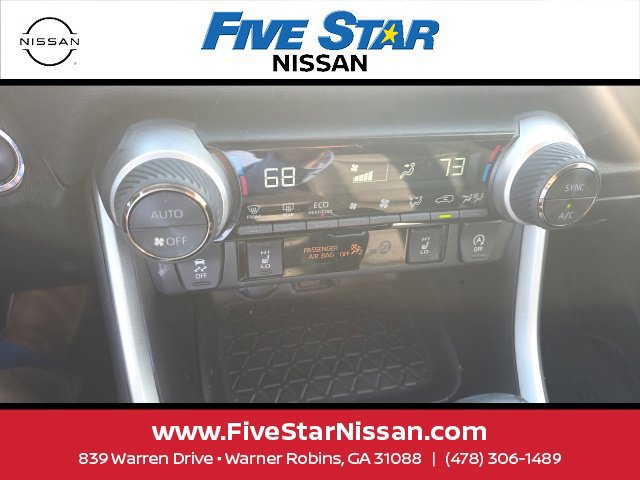 Used 2022 Toyota RAV4 XLE Premium FWD image 17