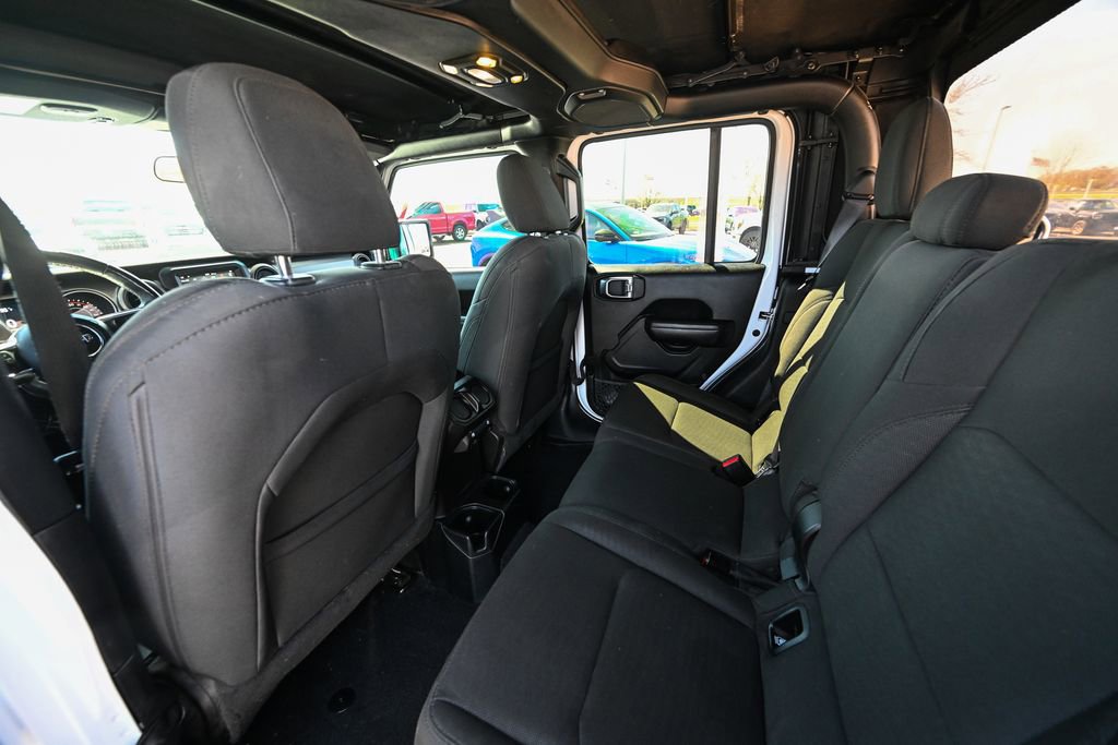 Used 2020 Jeep Gladiator Sport w/ Quick Order Package 24S image 20