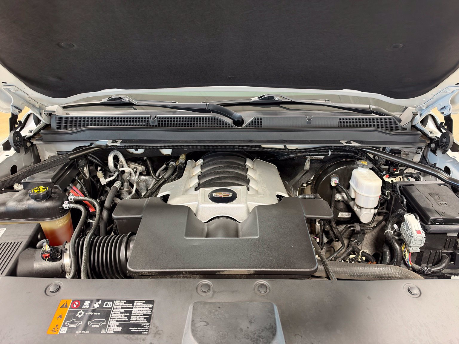 Used 2019 Cadillac Escalade 2WD image 43