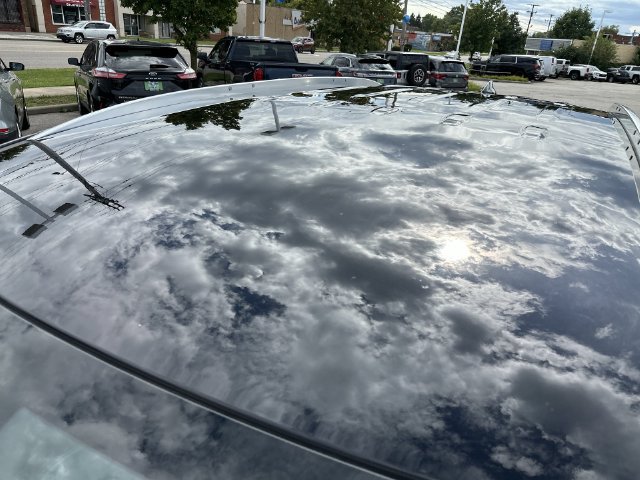 Certified 2024 Buick Enclave Essence AWD/4WD image 40