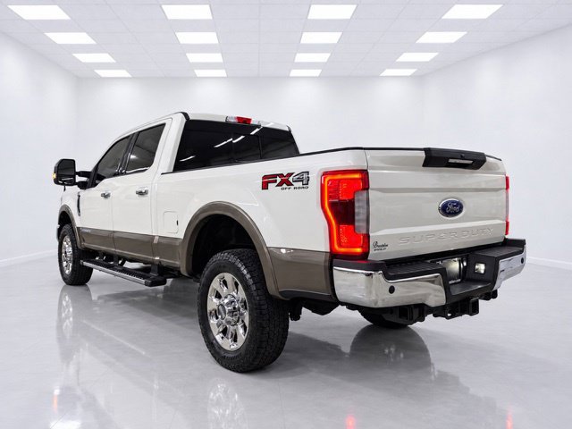 Used 2019 Ford F250 Lariat w/ Lariat Ultimate Package AWD/4WD image 10