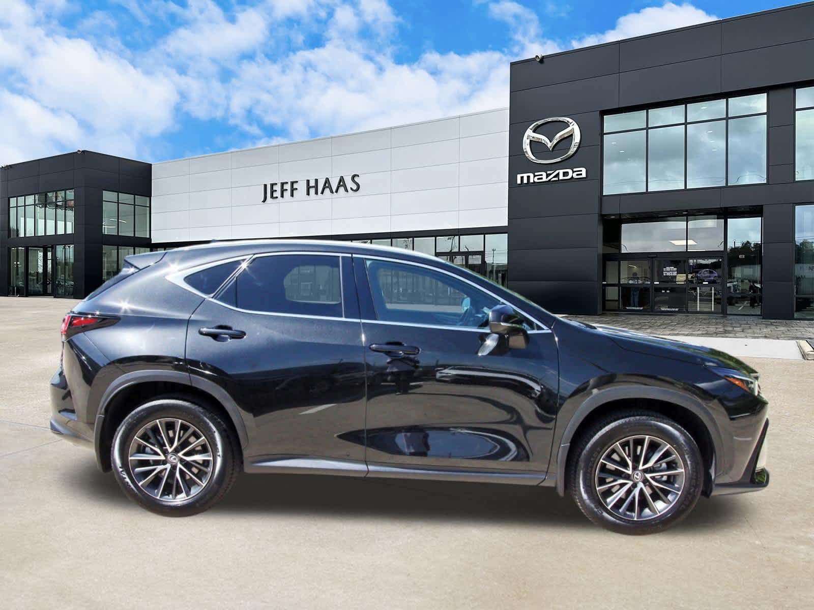 Used 2024 Lexus NX 350 AWD w/ Vision Package image 5