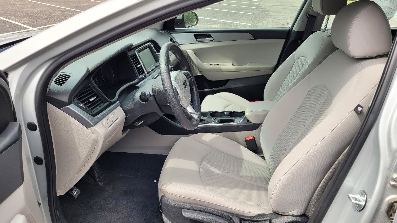 Used 2019 Hyundai Sonata ECO FWD image 10