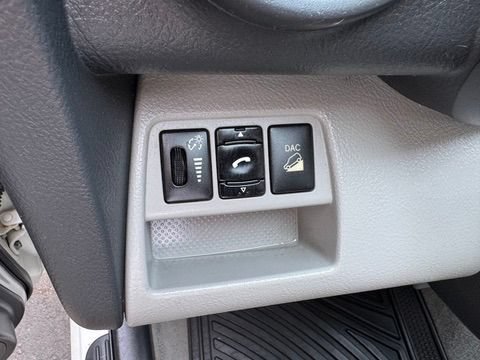 Used 2011 Toyota RAV4 Limited AWD/4WD image 13