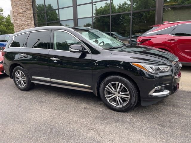 Used 2020 INFINITI QX60 Luxe w/ Essential Package AWD/4WD image 2
