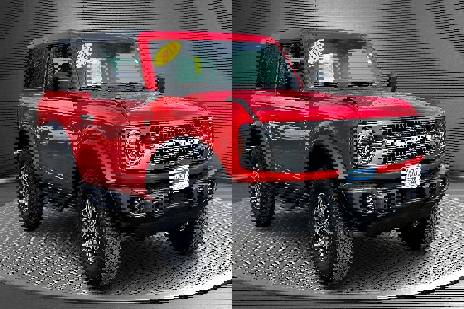 Used 2023 Ford Bronco Badlands image 1