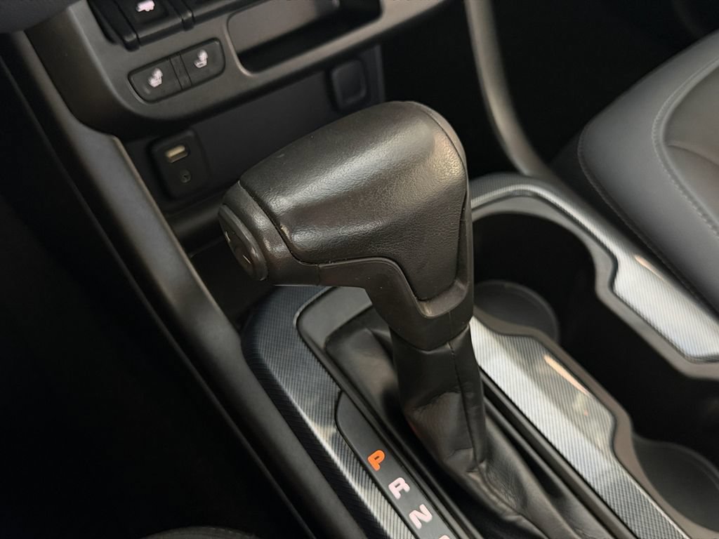 Used 2016 Chevrolet Colorado Z71 AWD/4WD image 15