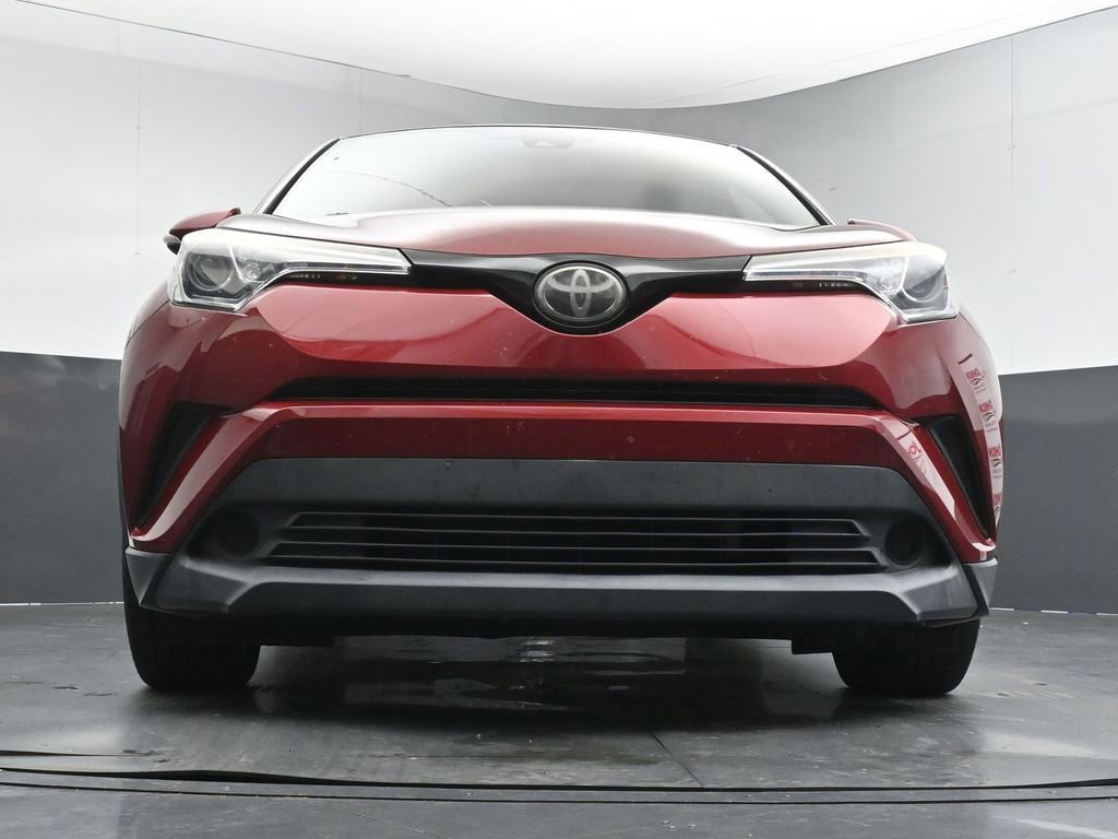 Used 2018 Toyota C-HR XLE FWD image 19
