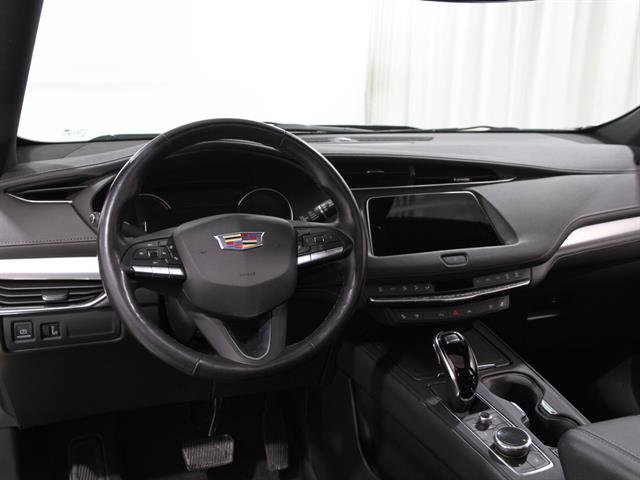 Certified 2023 Cadillac XT4 Premium Luxury image 6
