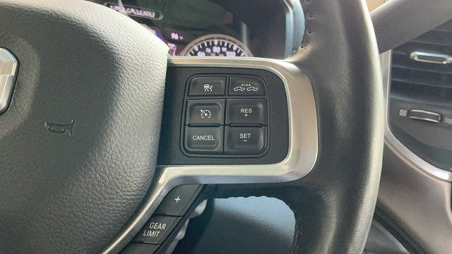 Used 2020 RAM 3500 Laramie AWD/4WD image 13