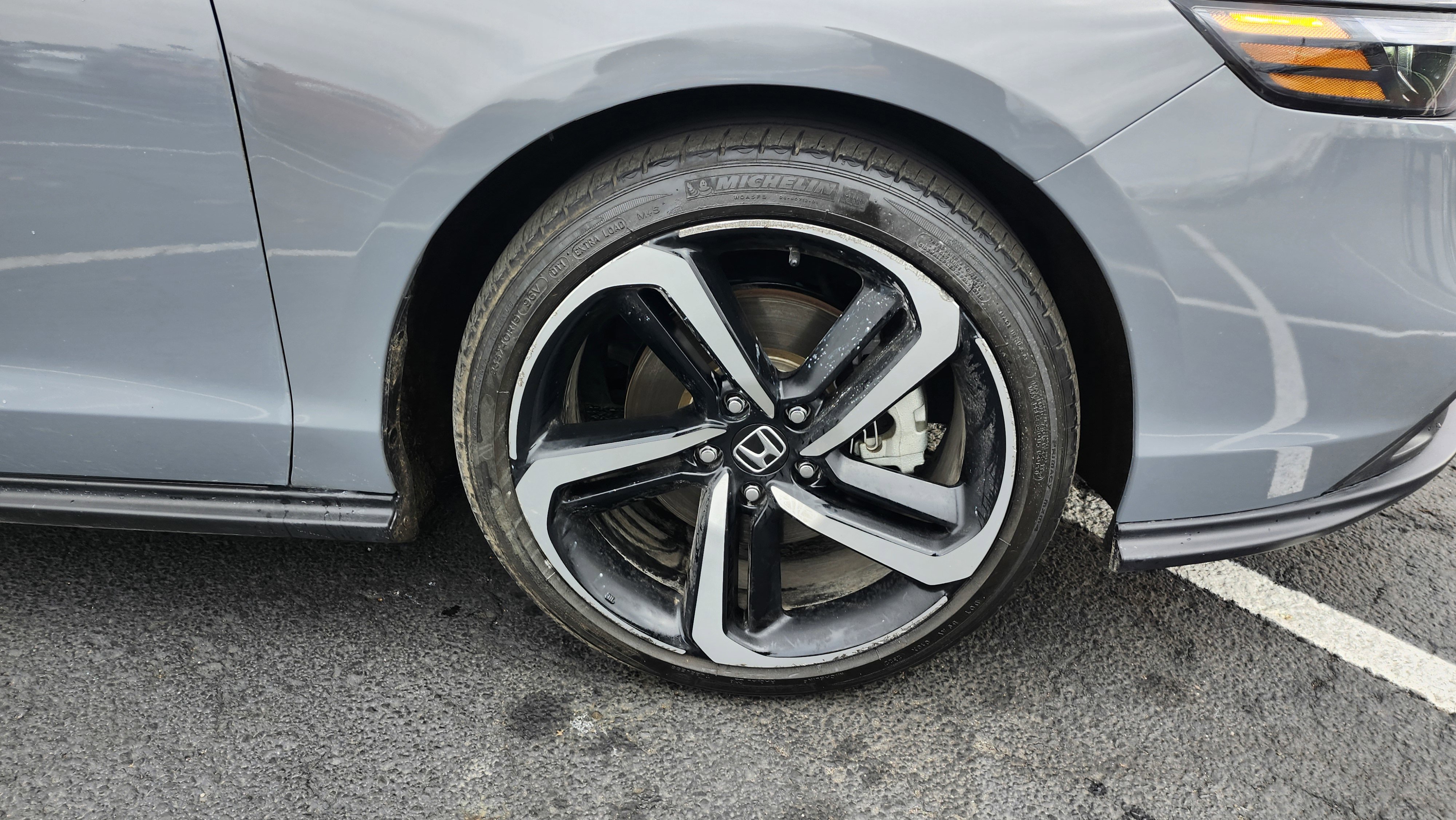 Used 2025 Honda Accord Sport image 13