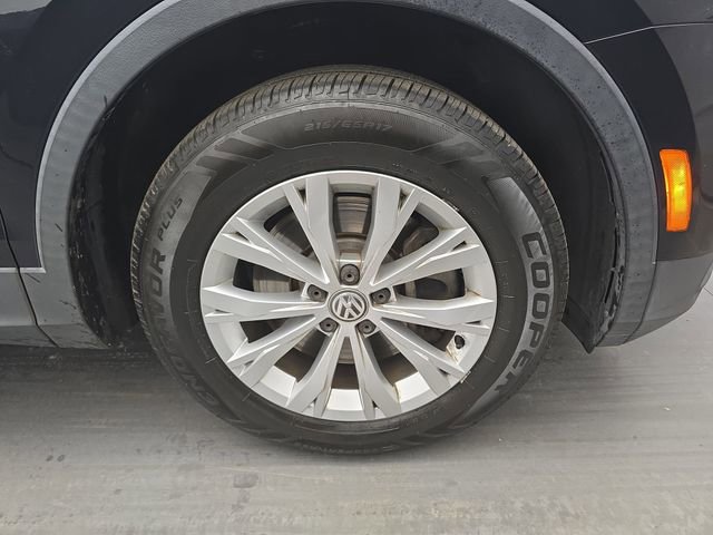 Used 2018 Volkswagen Tiguan SE image 13