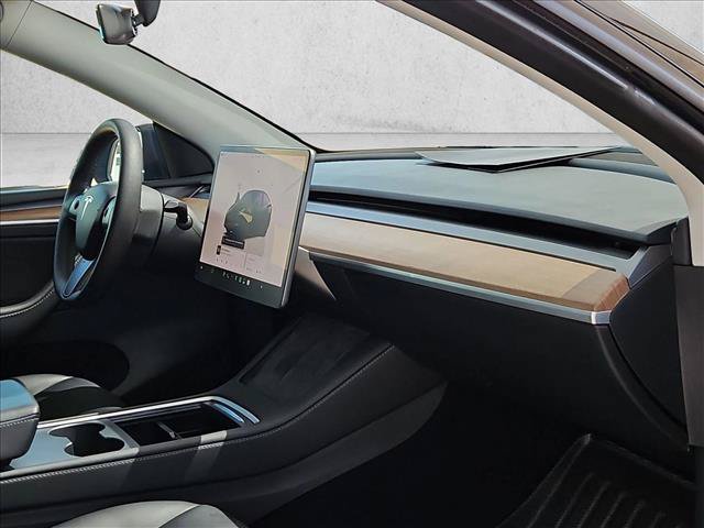 Used 2023 Tesla Model Y Performance AWD/4WD image 18
