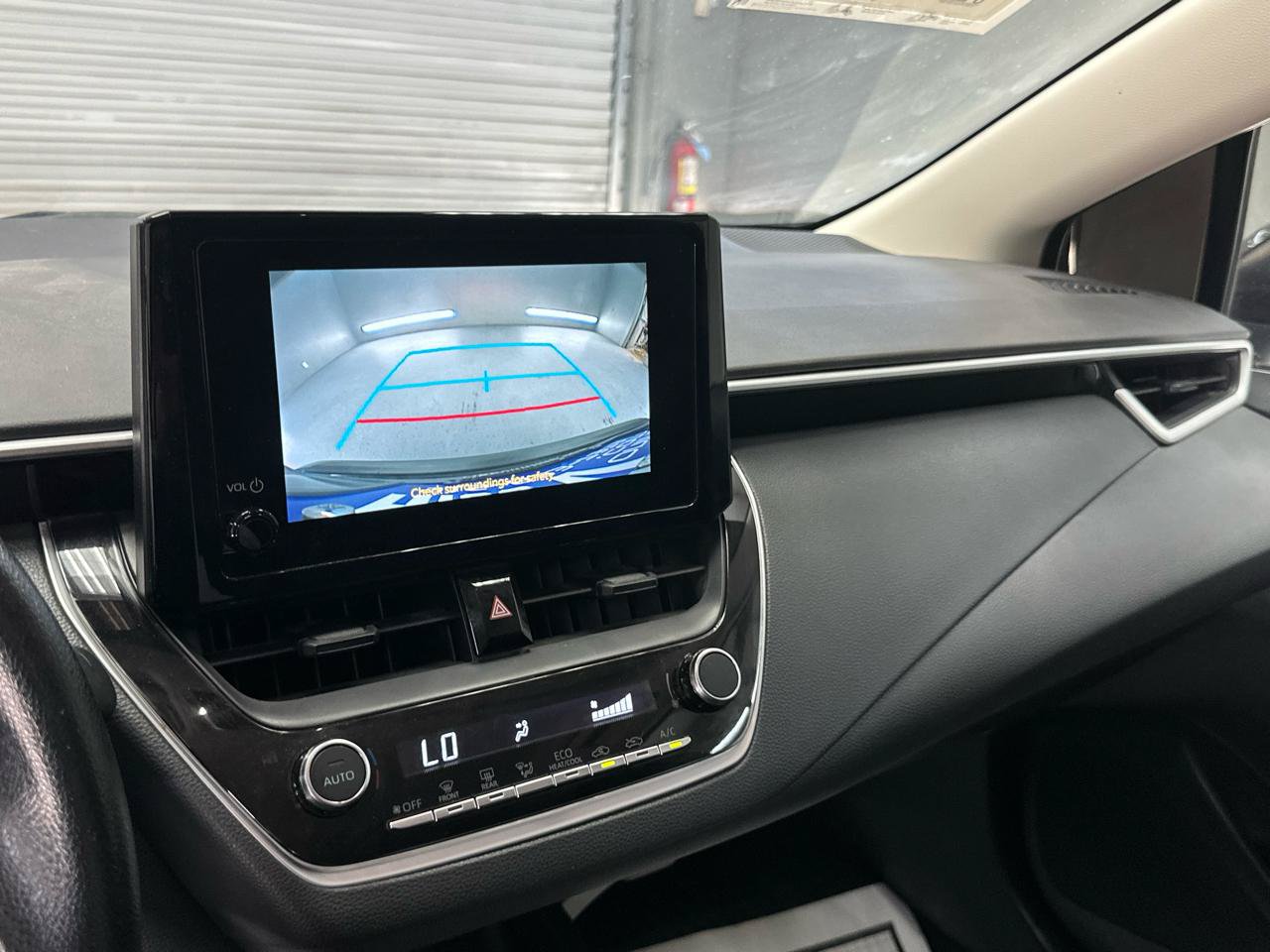 Used 2025 Toyota Corolla LE FWD image 19