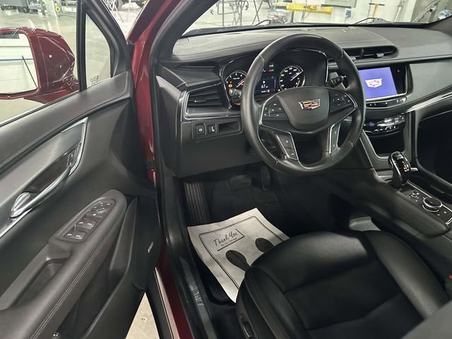 Used 2020 Cadillac XT5 Luxury AWD/4WD image 11
